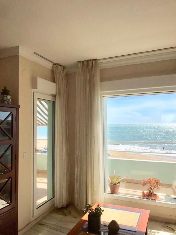 Gatu Premium Villa Isabel Terraza,Parking,1ºlinea Playa,Wifi,Vista Al Mar , Preferente Mayores De 25 Anos Y Familias Cádiz Exterior foto