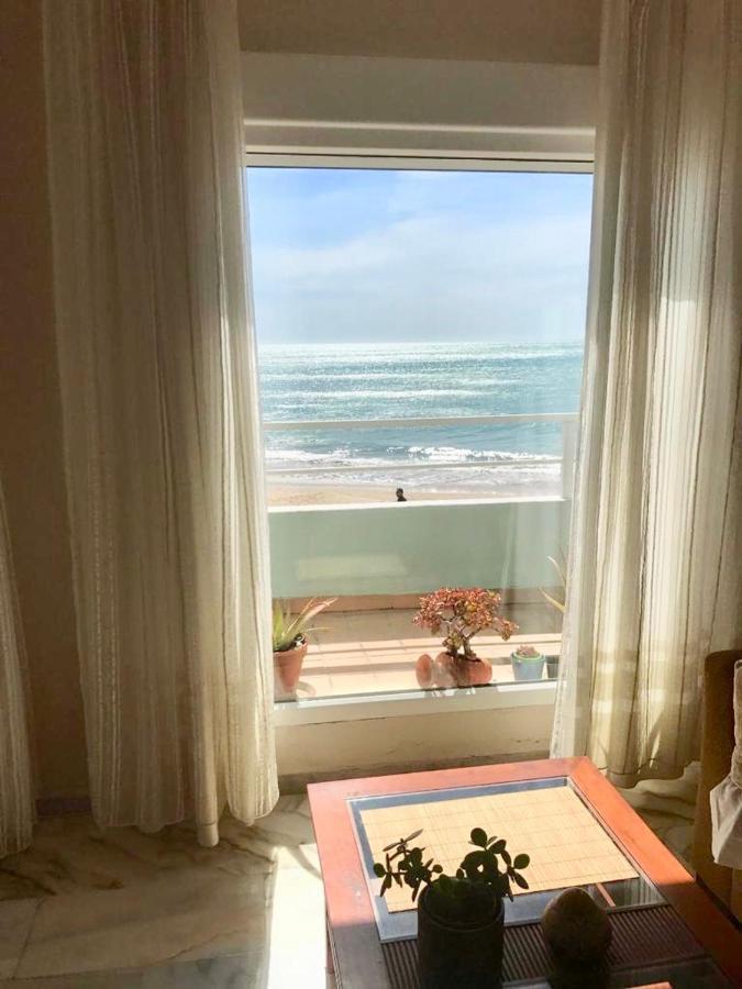 Gatu Premium Villa Isabel Terraza,Parking,1ºlinea Playa,Wifi,Vista Al Mar , Preferente Mayores De 25 Anos Y Familias Cádiz Exterior foto
