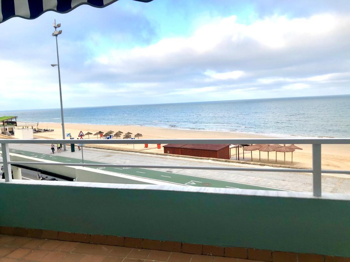 Gatu Premium Villa Isabel Terraza,Parking,1ºlinea Playa,Wifi,Vista Al Mar , Preferente Mayores De 25 Anos Y Familias Cádiz Exterior foto